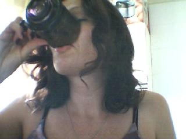 Valikirua247 Blue Eyes Brunette Straight Medium Tits Webcam Model Tits