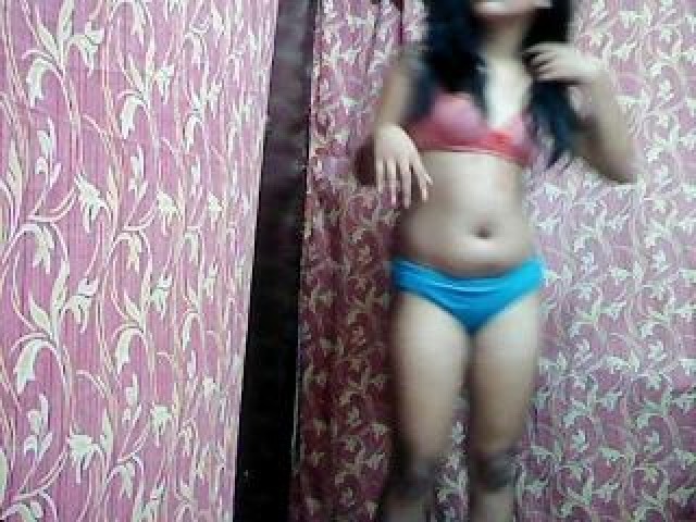 XxAIRAHxX Asian Female Medium Tits Webcam Model Brown Eyes Webcam