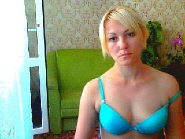 Alesi4ka Caucasian Female Trimmed Pussy Tits Webcam Model Babe