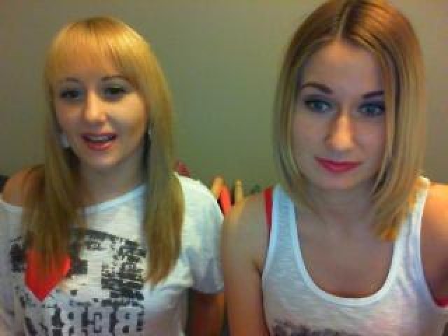 SugarBabies Couple Caucasian Babe Webcam Blonde Webcam Model Green Eyes