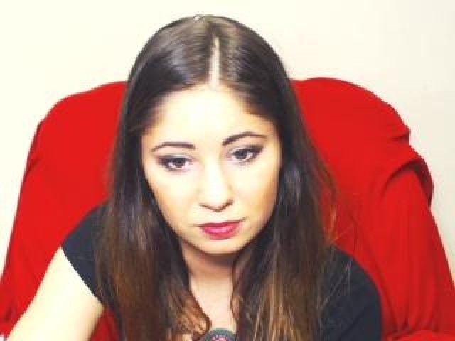 Lisianna Straight Medium Tits Brunette Shaved Pussy Pussy