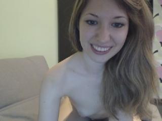 GeourgeousSex Webcam Model Teen Straight Blue Eyes Nice Sexy Caucasian