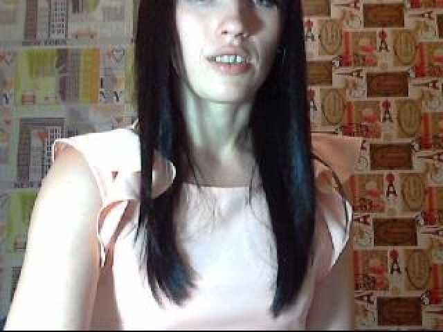 Ladyyyy1 Shaved Pussy Green Eyes Medium Tits Webcam Brunette Pussy