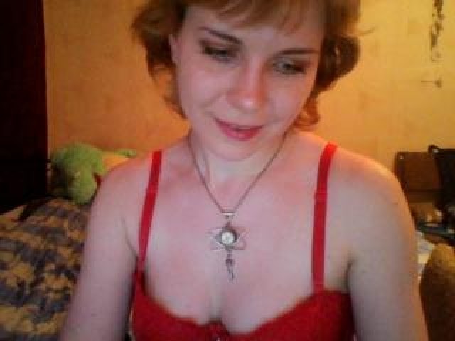 Salvora Redhead Webcam Straight Shaved Pussy Female Tits