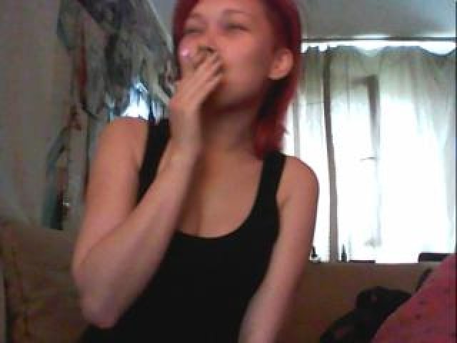 Viki_Mouse Caucasian Redhead Female Webcam Model Babe Webcam