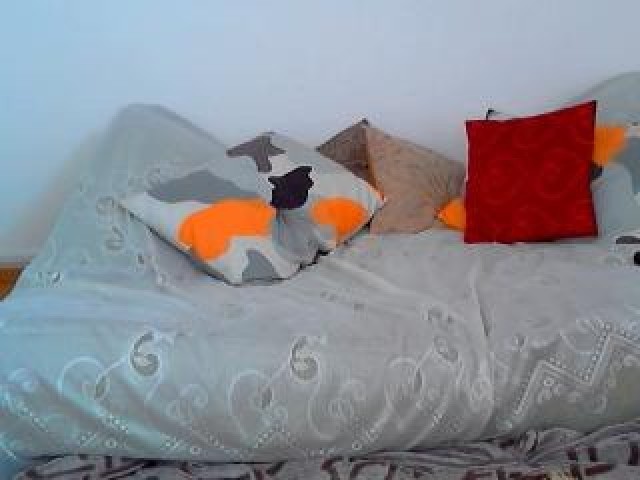Oelisia Female Medium Tits Pussy Webcam Shaved Pussy Gray Eyes
