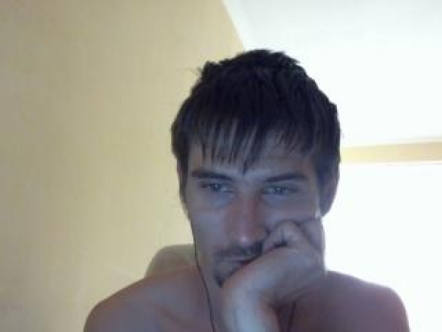 Fantazer2 Webcam Model Gay Cock Pussy Green Eyes Brunette