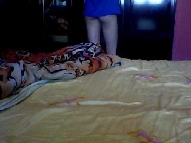 Natka2772 Straight Webcam Shaved Pussy Pussy Webcam Model Medium Tits