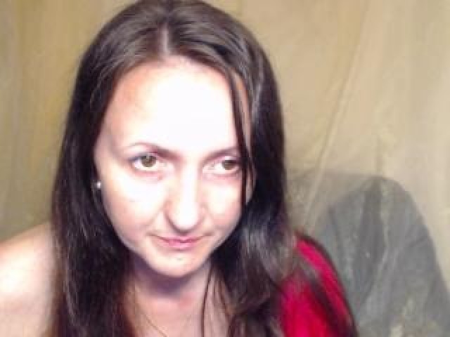 DonnaKiss Tits Webcam Female Brown Eyes Brunette Straight