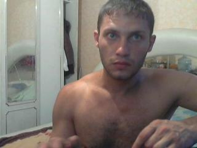 Loveboy1111 Male Webcam Model Caucasian Cock Blue Eyes Brunette Gay