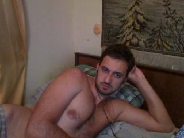 Stalk121 Webcam Model Gay Medium Cock Brown Eyes Teen Caucasian Male