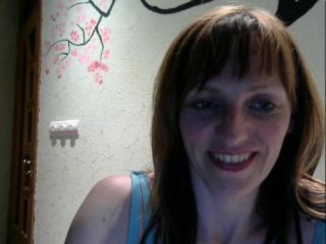Lilluu Pussy Caucasian Webcam Model Brown Eyes Shaved Pussy