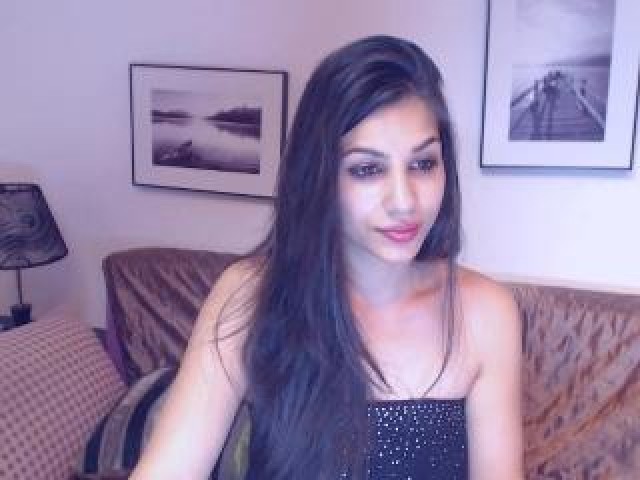 LoveSexEmma Babe Shaved Pussy Caucasian Webcam Model Brunette Pussy