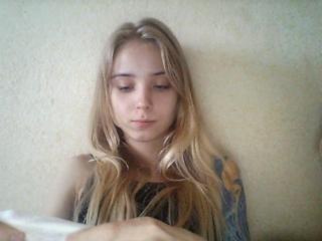 AlisaMevius Straight Blue Eyes Female Shaved Pussy Webcam Model Teen
