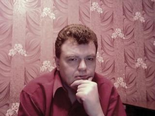 Oleg-WebCam Brunette Babe Medium Cock Female Webcam Male Cock