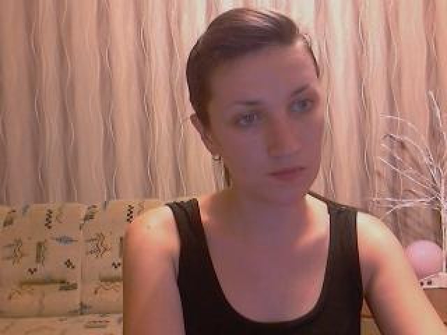 HelenAngelX Tits Teen Brunette Middle Eastern Webcam Trimmed Pussy