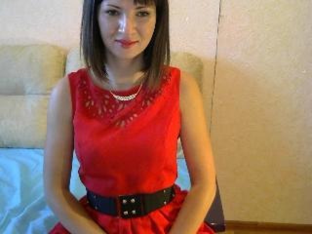 Ladygrace Webcam Model Brunette Shaved Pussy Brown Eyes Female