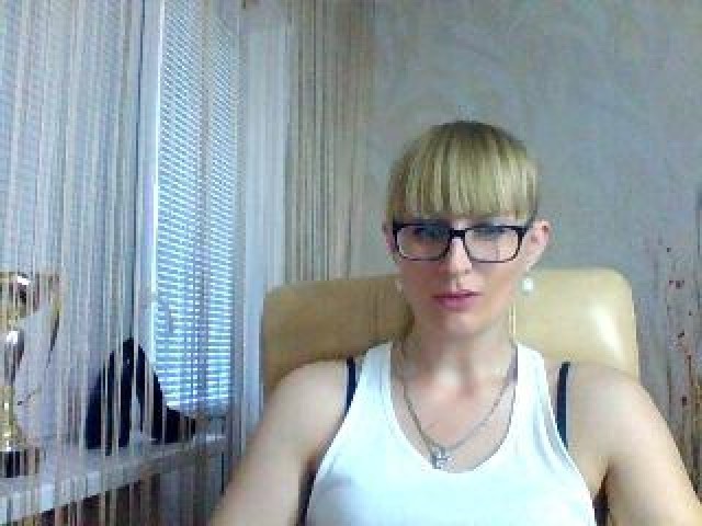 Malta Pussy Tits Shaved Pussy Babe Blue Eyes Webcam Caucasian