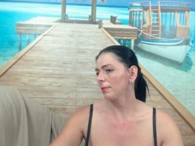 YuliaHungary Shaved Pussy Webcam Caucasian Brunette Nasty Mature Female