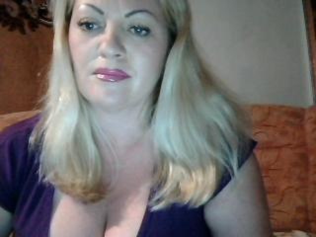 Loadream Caucasian Female Babe Tits Blonde Blue Eyes Webcam Model