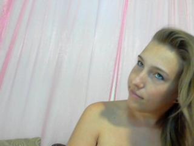 BustyKatyxxx Blonde Caucasian Blue Eyes Tits Crazy Pussy Webcam Model