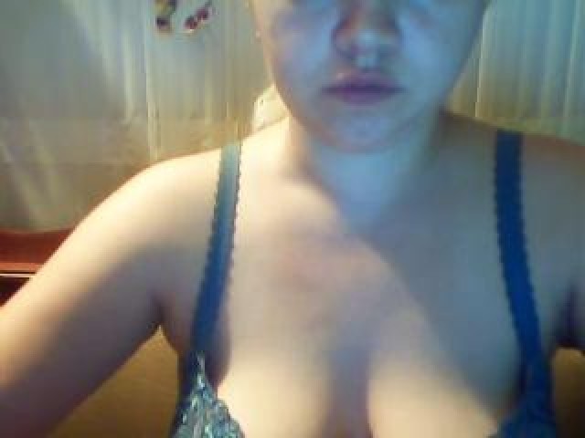 Alino4ka28 Shaved Pussy Webcam Model Tits Blonde Babe Female Webcam