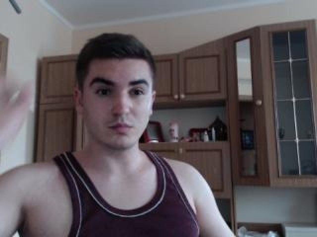 Youvvantme Brunette Brown Eyes Webcam Male Cock Webcam Model Gay