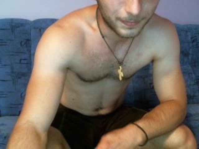 Alexxxbigboy Live Male Webcam Brunette Caucasian Trimmed Pussy Medium