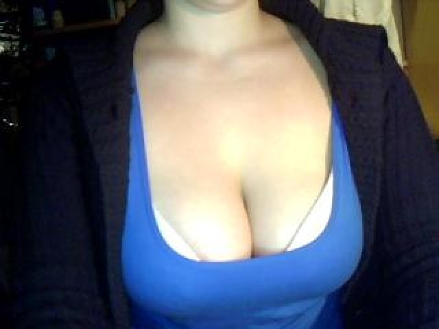 Helen001122 Large Tits Webcam Model Trimmed Pussy Straight Babe Tits