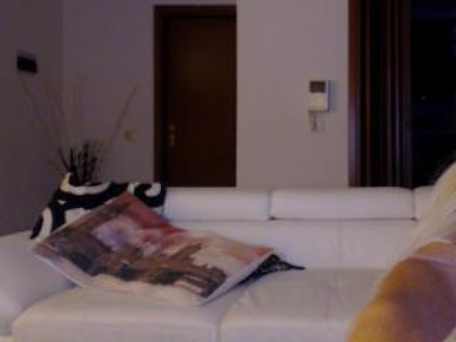 Kenandbarbye8 Shaved Pussy Blonde Webcam Webcam Model Couple Caucasian