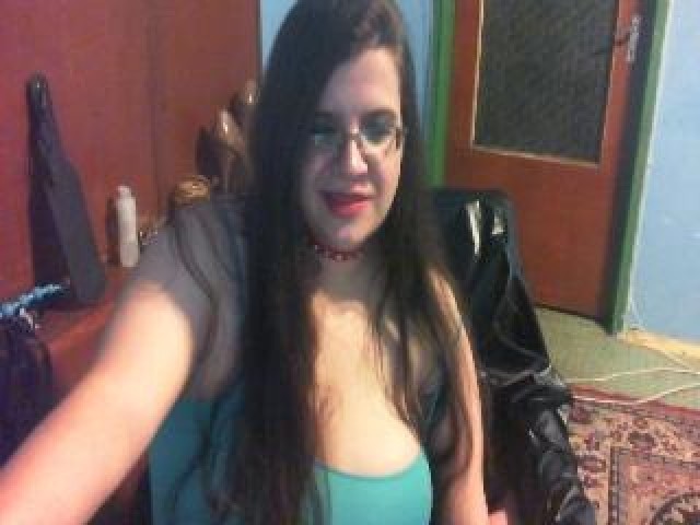 KiaraSilver69 Brunette Trimmed Pussy Caucasian Pussy Large Tits Webcam