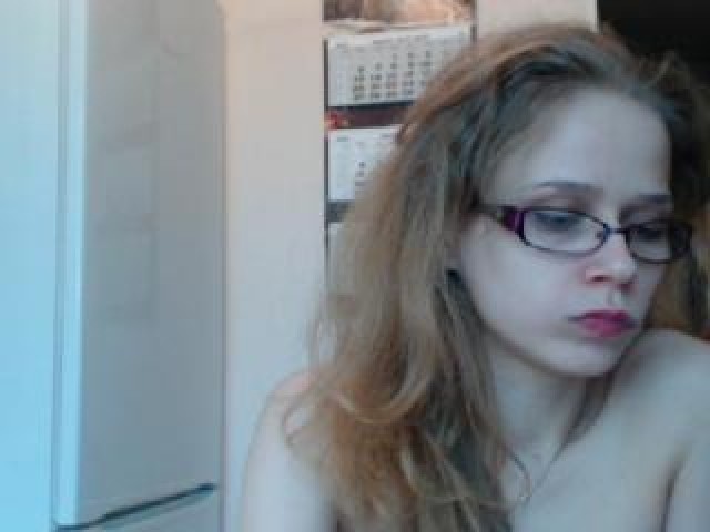 Borntolovex Live Female Green Eyes Model Webcam Blonde Tits Medium