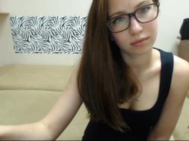 JuziGold Straight Brunette Tits Teen Pussy Shaved Pussy Webcam