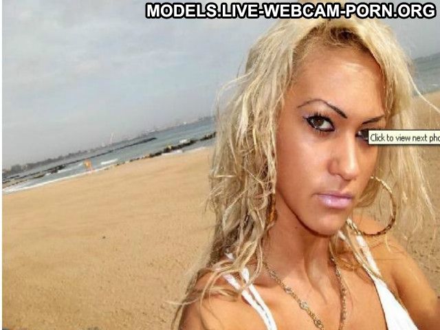 Sibelle21 Montenegrin Green Eyes Amateur Caucasian Bisexual